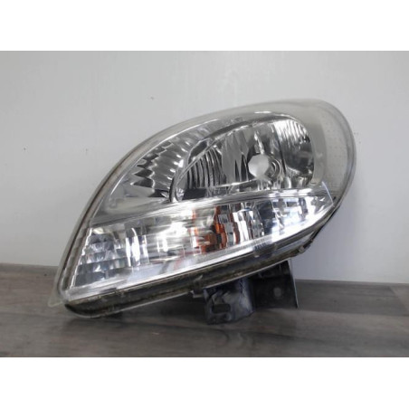 Optique avant principal gauche (feux)(phare) RENAULT KANGOO 1 PHASE 2 d’occasion