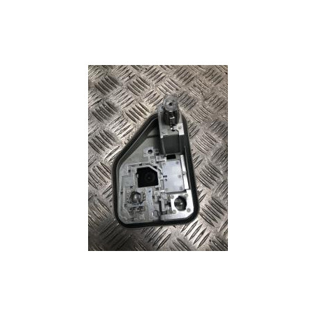 Platine feu arriere gauche PEUGEOT 208 2 d’occasion