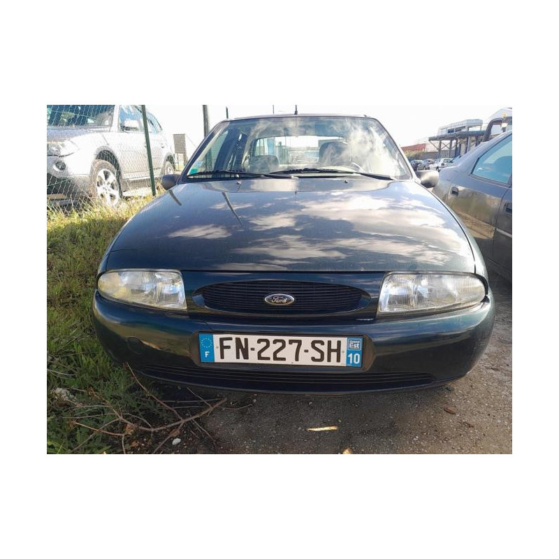 Aile avant gauche FORD FIESTA 4 PHASE 1 d’occasion
