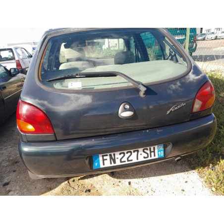 Aile avant gauche FORD FIESTA 4 PHASE 1 d’occasion