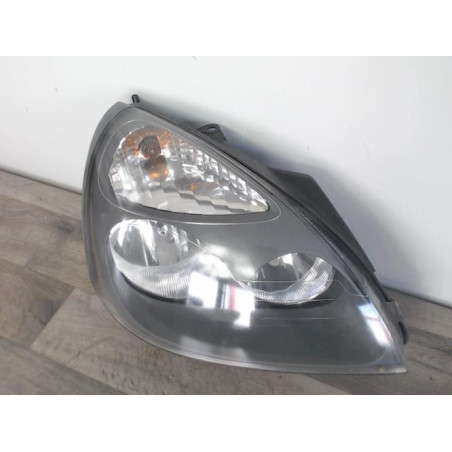 Optique avant principal droit (feux)(phare) RENAULT CLIO 2 CAMPUS PHASE 1 d’occasion