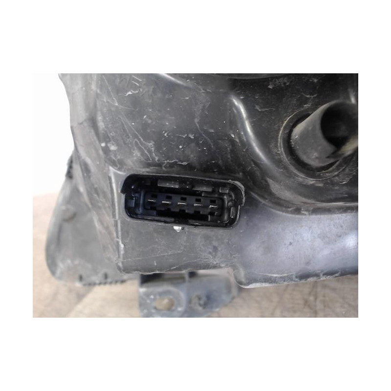 Optique avant principal droit (feux)(phare) RENAULT CLIO 2 CAMPUS PHASE 1 d’occasion
