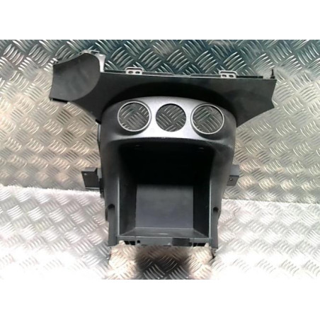 Console central (interieur plastique) MITSUBISHI OUTLANDER 2 PHASE 2 d’occasion