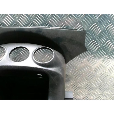 Console central (interieur plastique) MITSUBISHI OUTLANDER 2 PHASE 2 d’occasion