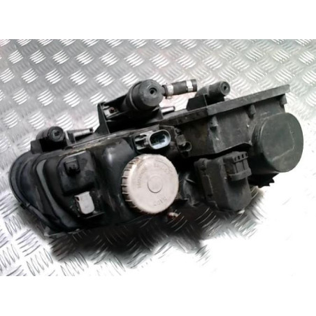 Optique avant principal droit (feux)(phare) RENAULT SAFRANE PHASE 2 d’occasion