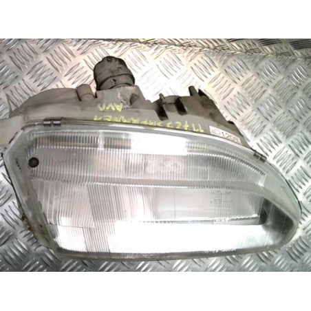 Optique avant principal droit (feux)(phare) RENAULT SAFRANE PHASE 1 d’occasion