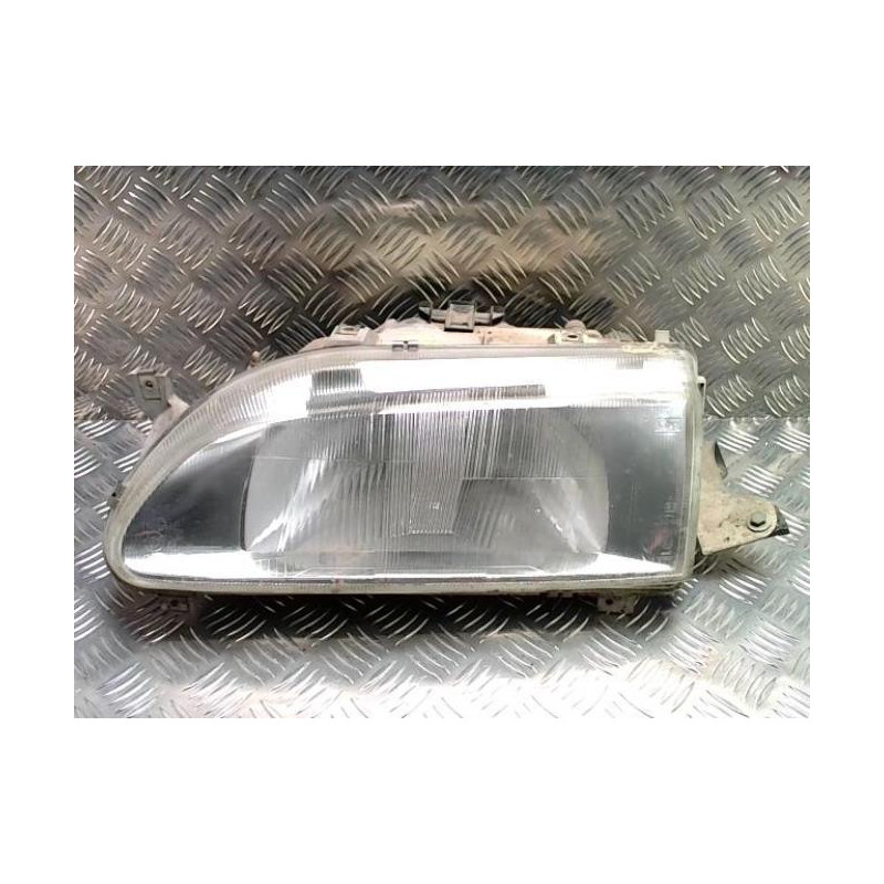 Optique avant principal gauche (feux)(phare) RENAULT R19 PHASE 2 d’occasion
