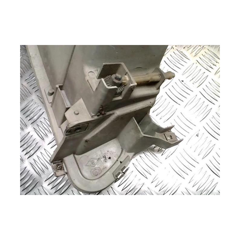 Optique avant principal gauche (feux)(phare) RENAULT R19 PHASE 2 d’occasion