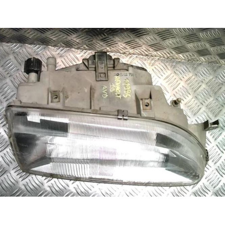 Optique avant principal droit (feux)(phare) RENAULT R19 PHASE 2 d’occasion