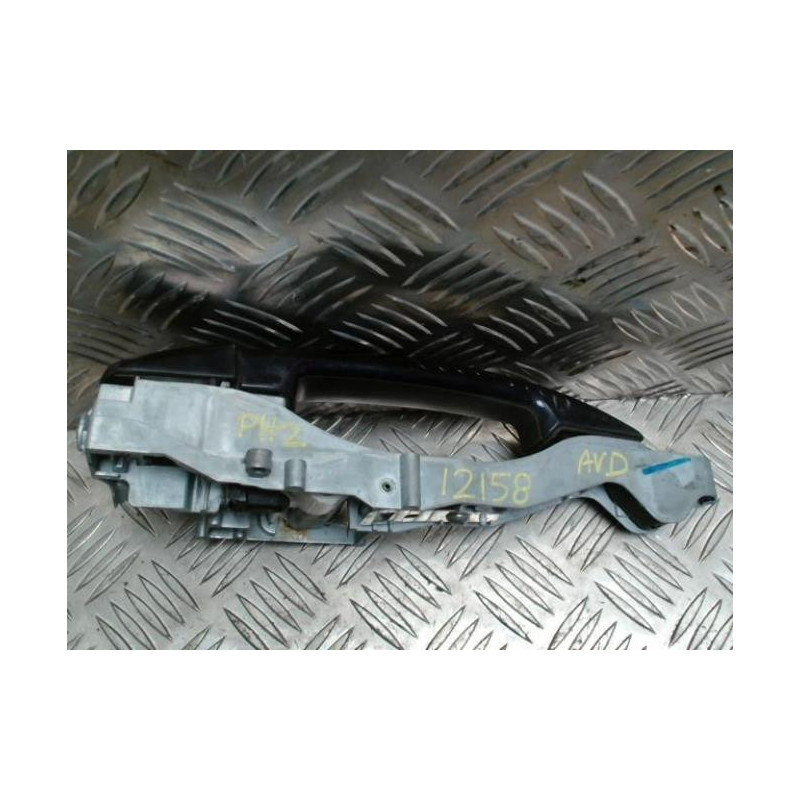 Poignee porte avant droit PEUGEOT 208 1 PHASE 2 d’occasion
