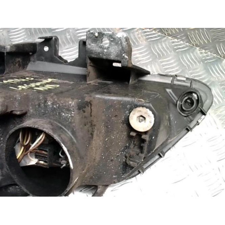 Optique avant principal droit (feux)(phare) RENAULT LAGUNA 1 PHASE 2 d’occasion