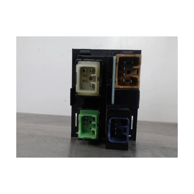 Commande de reglage hauteur de phare SUZUKI GRAND VITARA 1 d’occasion