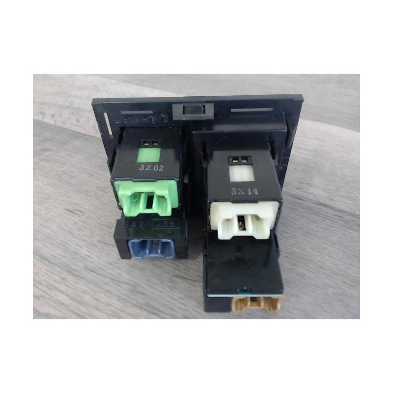 Commande de reglage hauteur de phare SUZUKI GRAND VITARA 1 d’occasion