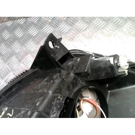 Optique avant principal gauche (feux)(phare) RENAULT SCENIC 2 PHASE 1 d’occasion