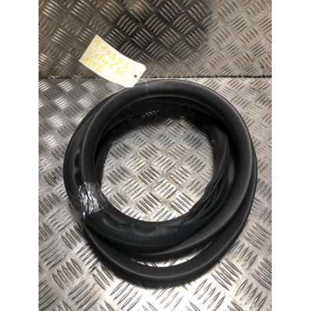 Joint de porte avant droite VOLVO C 30 PHASE 1 d’occasion