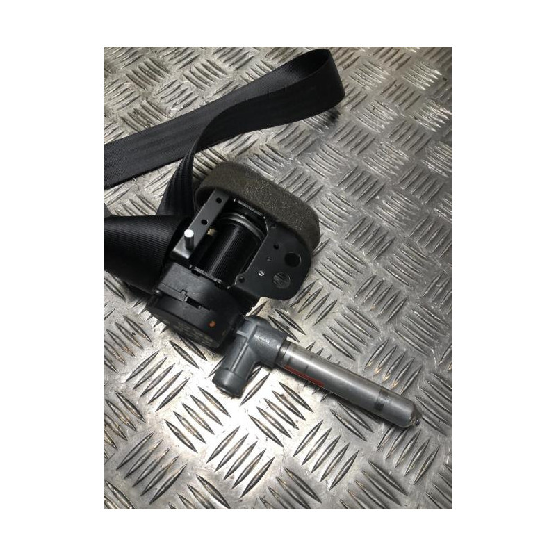 Ceinture arriere gauche VOLVO C 30 PHASE 1 d’occasion