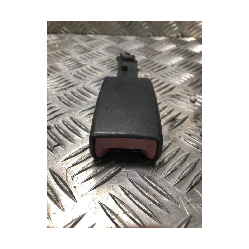 Attache ceinture avant droit CITROEN NEMO d’occasion