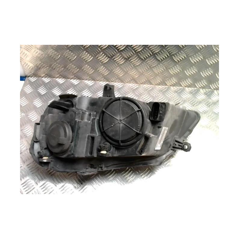 Optique avant principal droit (feux)(phare) VOLKSWAGEN POLO 4 PHASE 2 d’occasion