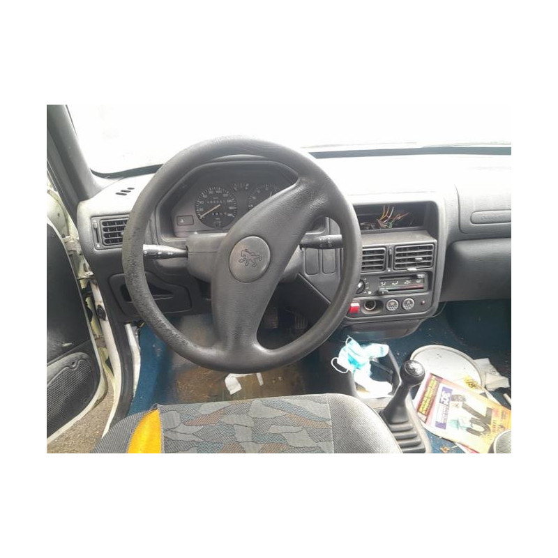 Optique avant principal droit (feux)(phare) PEUGEOT 106 PHASE 2 d’occasion
