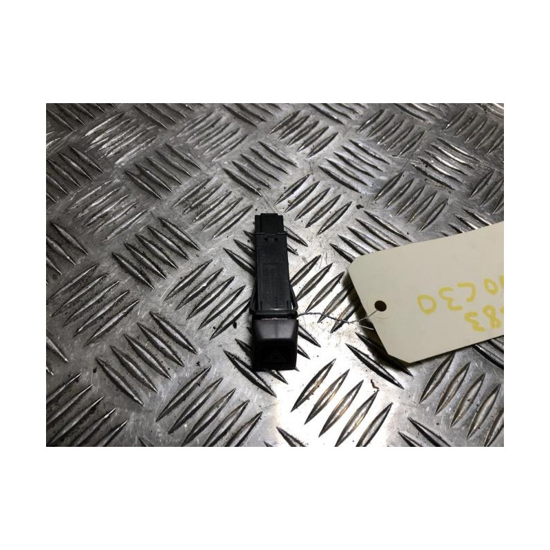 Bouton de warning VOLVO C 30 PHASE 1 d’occasion