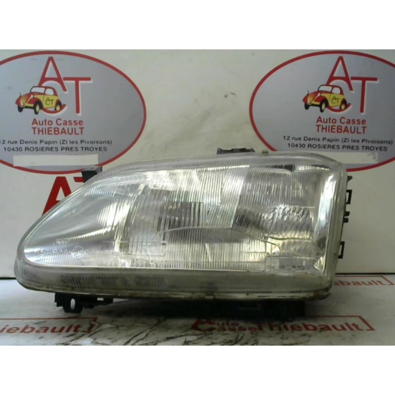 Optique avant principal gauche (feux)(phare) RENAULT MEGANE I PHASE 1 d’occasion