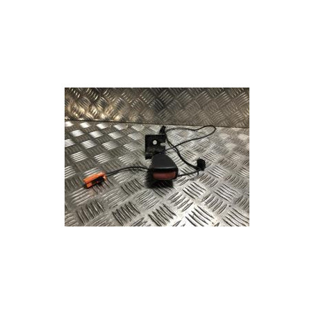 Attache ceinture arriere gauche VOLVO C 30 PHASE 1 d’occasion