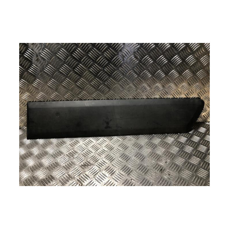 Baguette de porte arriere gauche  CITROEN BERLINGO 2 PHASE 1 d’occasion