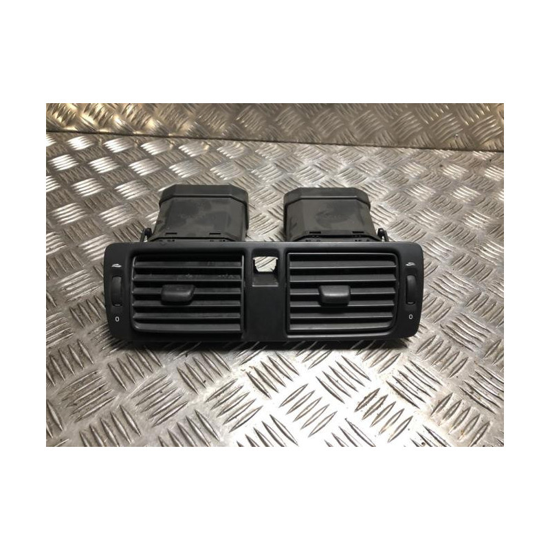 Aerateur tableau de bord VOLVO C 30 PHASE 1 d’occasion