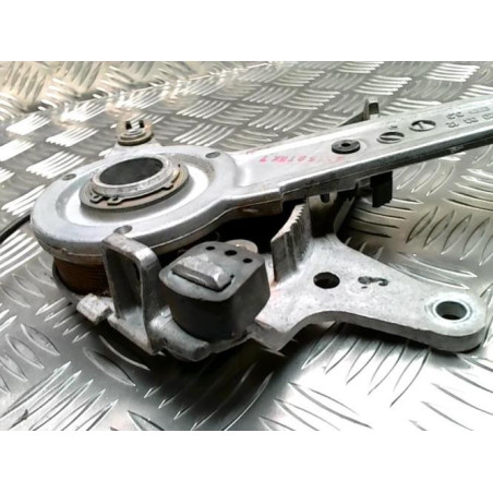 Pedalier MERCEDES CLASSE CLK 208 PHASE 1 COUPE d’occasion