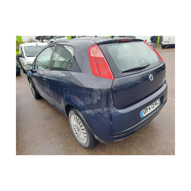 Amortisseur avant droit FIAT GRANDE PUNTO d’occasion