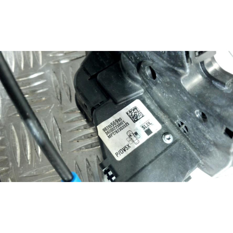 Serrure avant droit PEUGEOT 308 3 d’occasion