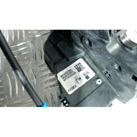 Serrure avant droit PEUGEOT 308 3 d’occasion