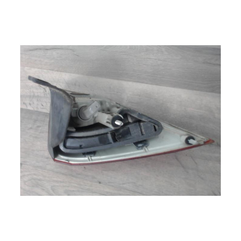 Feu arriere principal droit (feux) RENAULT LAGUNA 3 PHASE 1 d’occasion