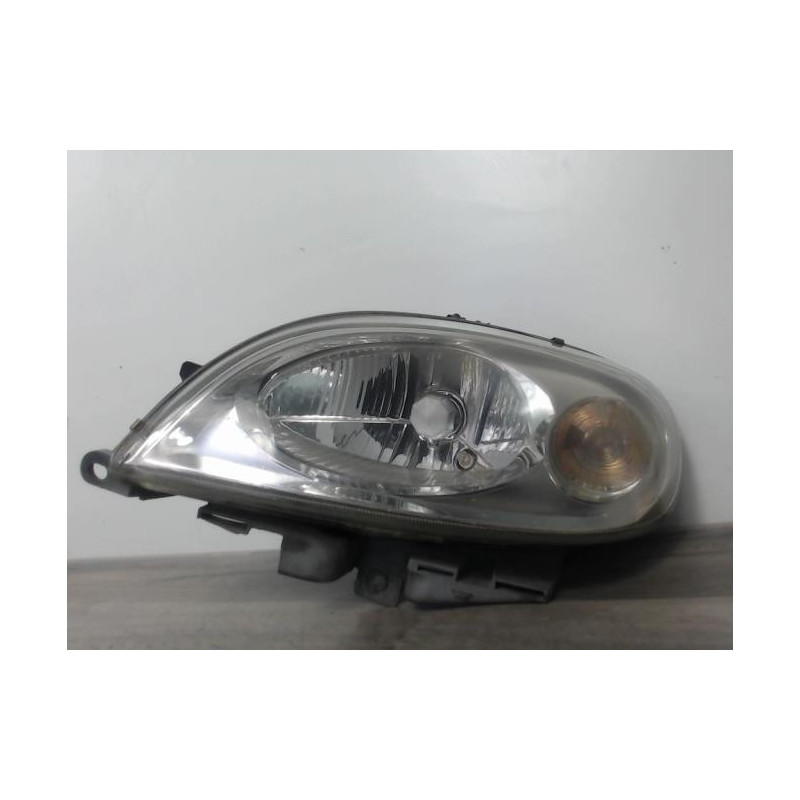 Optique avant principal gauche (feux)(phare) CITROEN SAXO PHASE 2 d’occasion