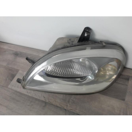 Optique avant principal gauche (feux)(phare) CITROEN SAXO PHASE 2 d’occasion