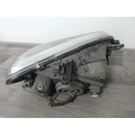 Optique avant principal gauche (feux)(phare) CITROEN SAXO PHASE 2 d’occasion