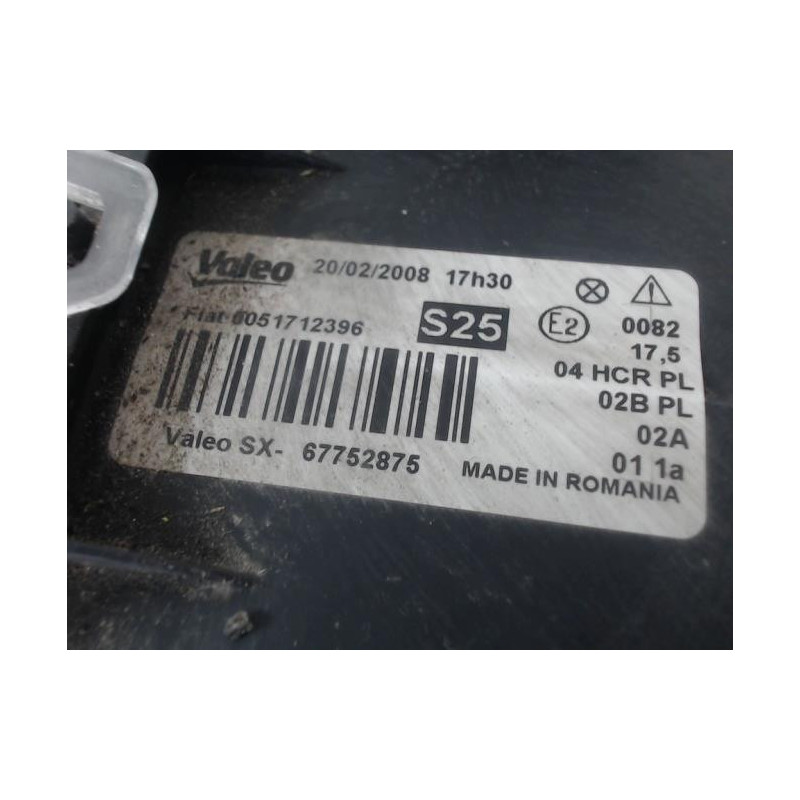Optique avant principal gauche (feux)(phare) FIAT PUNTO 2 PHASE 1 d’occasion