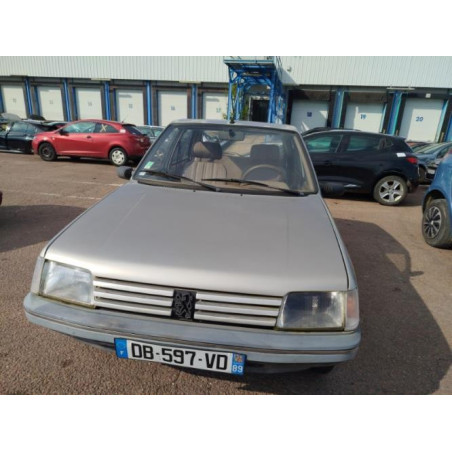 Jante PEUGEOT 205 PHASE 2 d’occasion