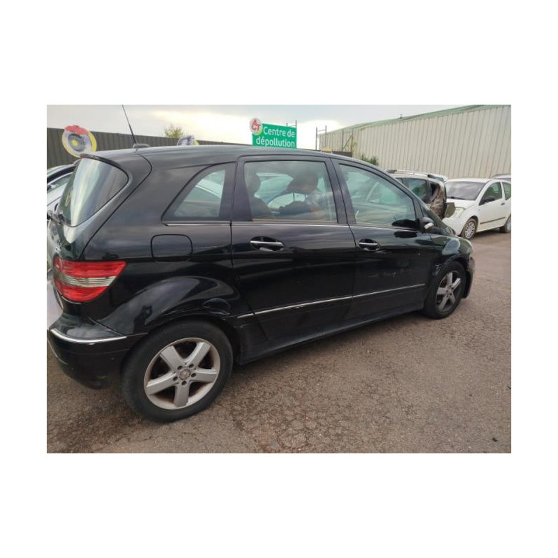Vitre arriere droit MERCEDES CLASSE B 245 PHASE 1 d’occasion