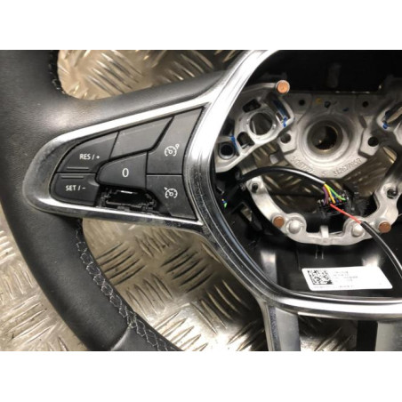 Volant RENAULT CAPTUR 2 d’occasion