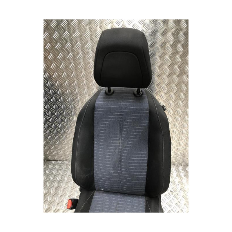 Siege avant gauche PEUGEOT 208 2 d’occasion
