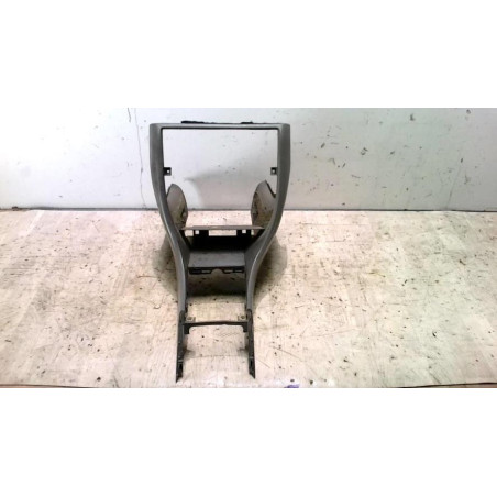 Console central (interieur plastique) AUDI A6 1 AVANT BREAK d’occasion
