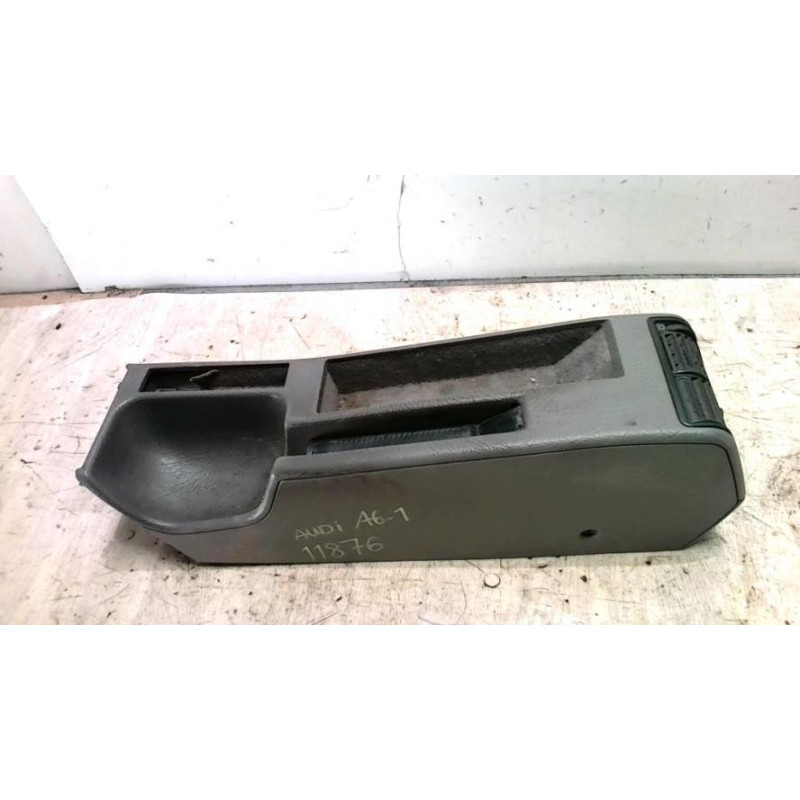 Console central (interieur plastique) AUDI A6 1 AVANT BREAK d’occasion