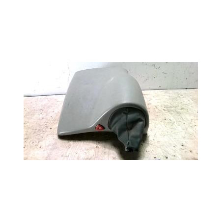 Console central (interieur plastique) RENAULT TRAFIC 2 PHASE 1 d’occasion