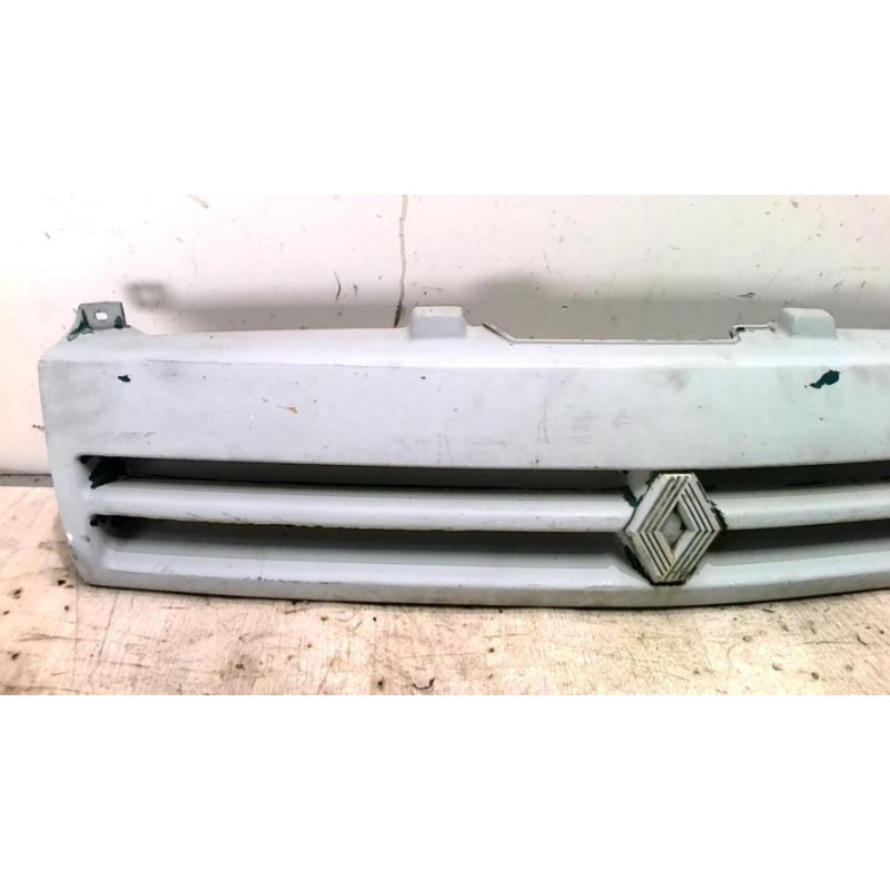 Calandre RENAULT ESPACE 1 PHASE 1 d’occasion