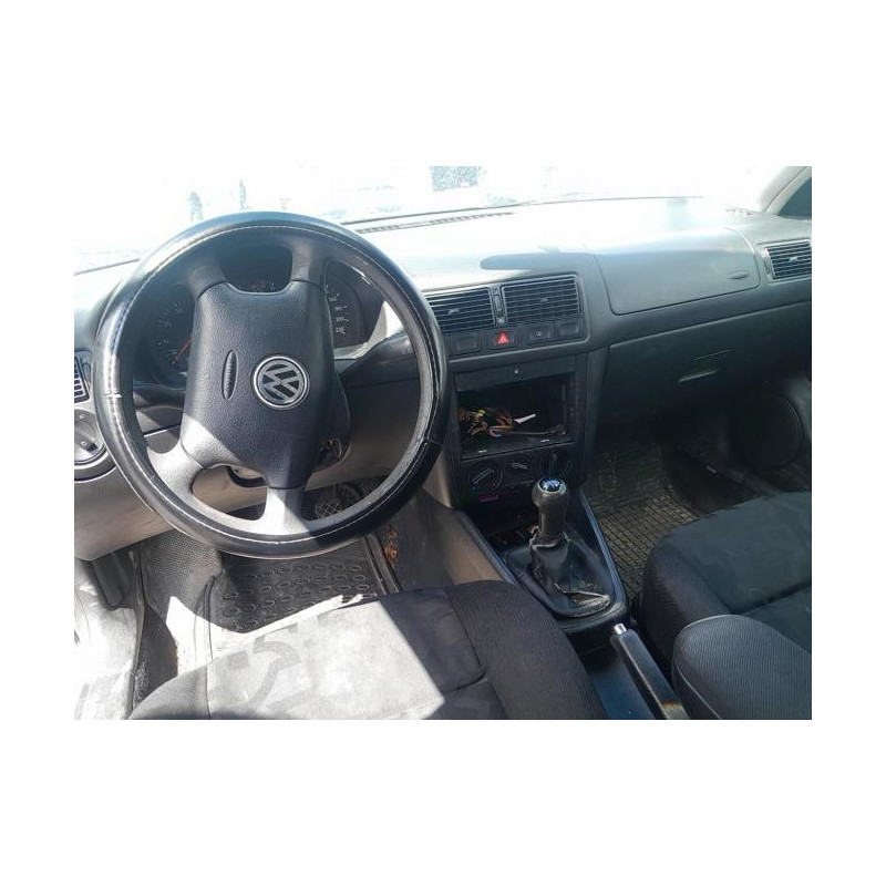 Compresseur clim VOLKSWAGEN GOLF 4 d’occasion