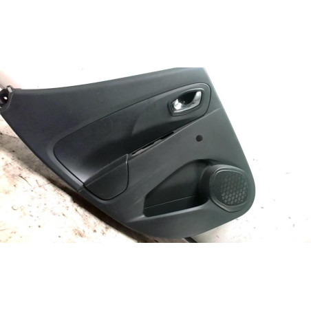 Panneau de porte arriere gauche RENAULT CLIO 4 PHASE 1 d’occasion