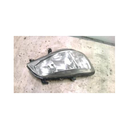 Optique avant principal droit (feux)(phare) OPEL ZAFIRA A PHASE 1 d’occasion