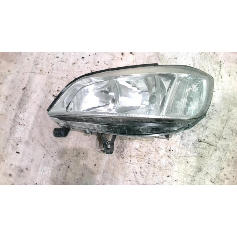 Optique avant principal droit (feux)(phare) OPEL ZAFIRA A PHASE 2 d’occasion
