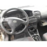Optique avant principal droit (feux)(phare) OPEL ZAFIRA A PHASE 2 d’occasion